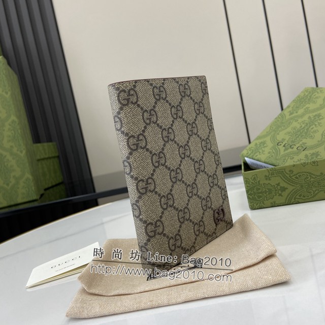 Gucci專櫃古馳最新款飾GG細節GG護照夾 jh2299型號：795229